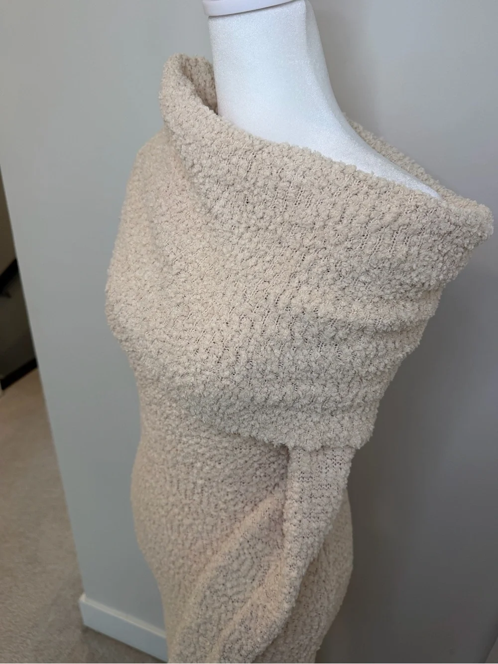 JLUXLABEL Off-Shoulder Cream Maxi Knit Dress - Picture 8 of 14